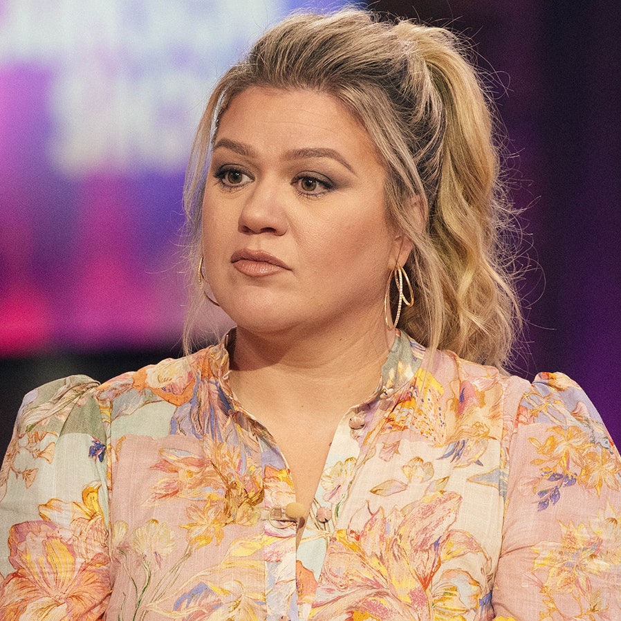 Kelly Clarkson Said She ‘Wouldn’t Have Made It’ Through Her Divorce Without Antidepressants